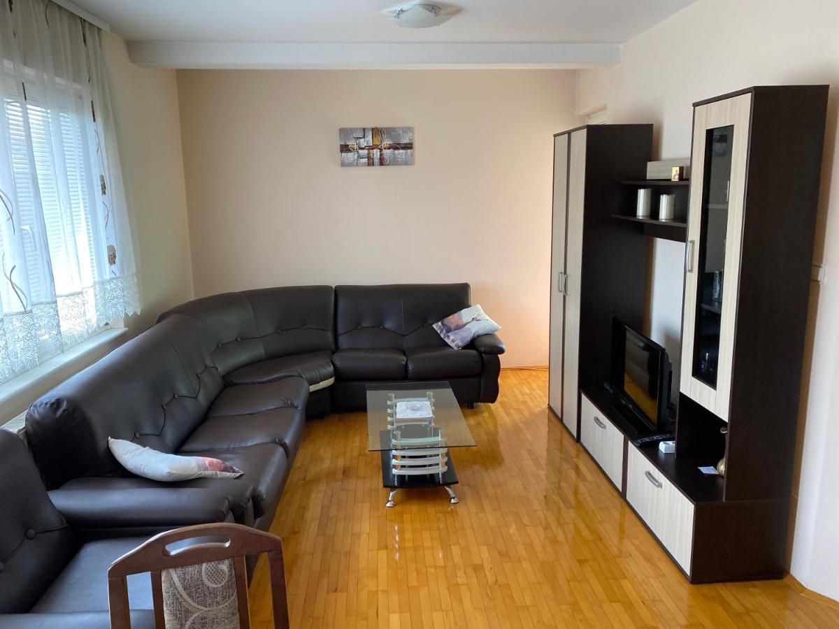 Apartman Centar Ягодина Экстерьер фото